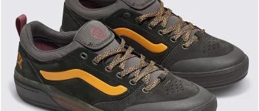 Vans Peak sneakers