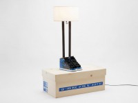 grotesk-case-studyo-6-ft-6-in-lamp-black-royal-blue