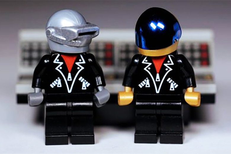 lego-daft-punk-pieces