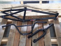 2015 Bulldog Bikes Frame fork