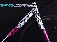 8bar-custom-krzberg-floral-design