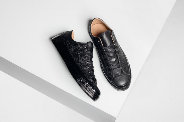 converse-all-star-ox-embossed-floral