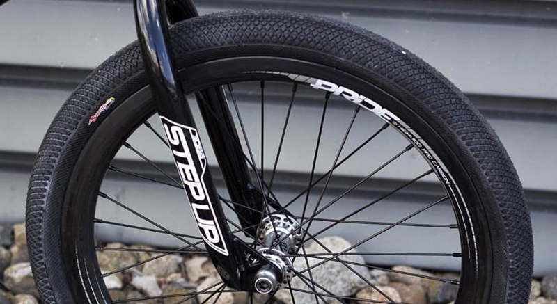 Pride Racing Forks and Wheels thumb