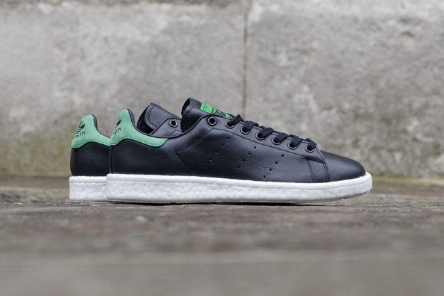 stan smith core black