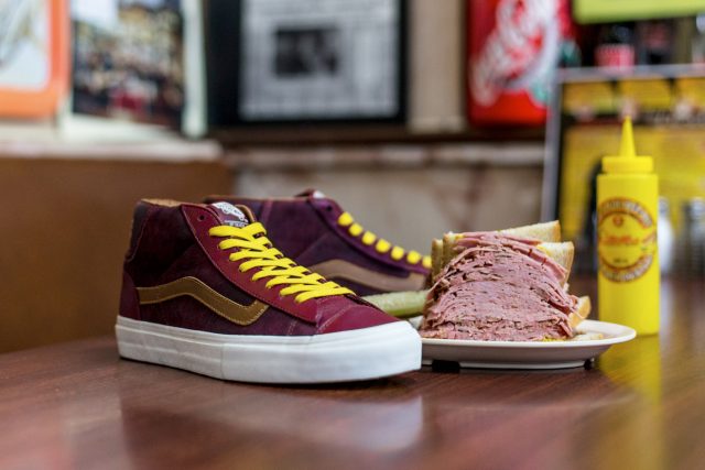 vault-vans-deli-edition-mid-skool-77 2