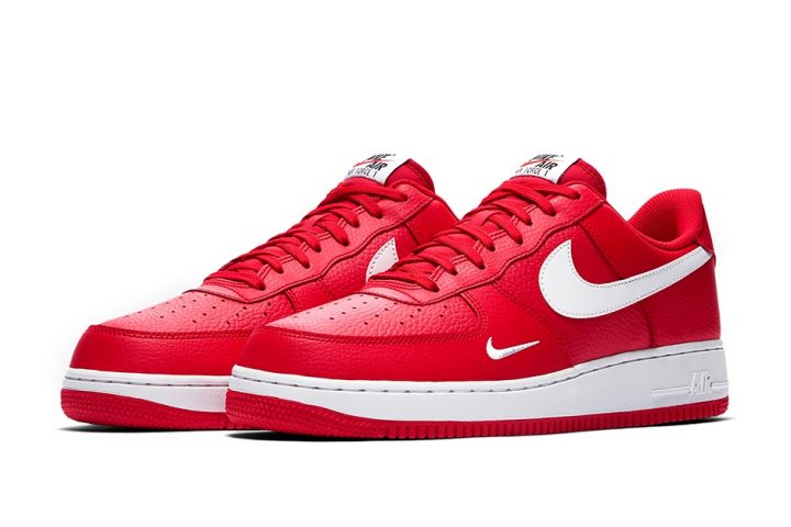Nike AF1 Mini Swoosh University Red front