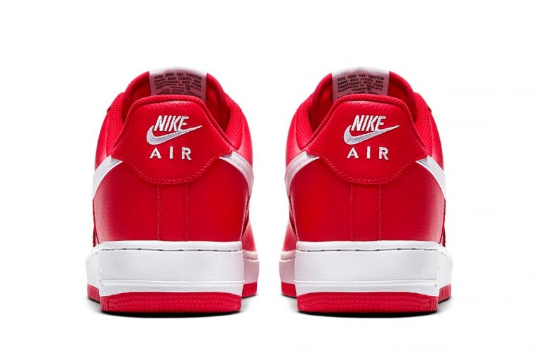 af 1 university red