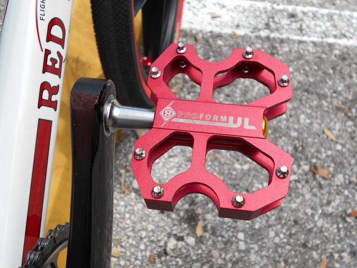 Redline 40th anniversary, pedals