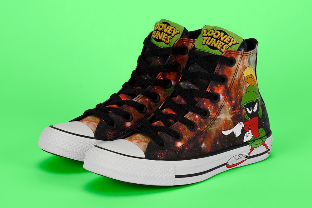 converse looney tunes uk