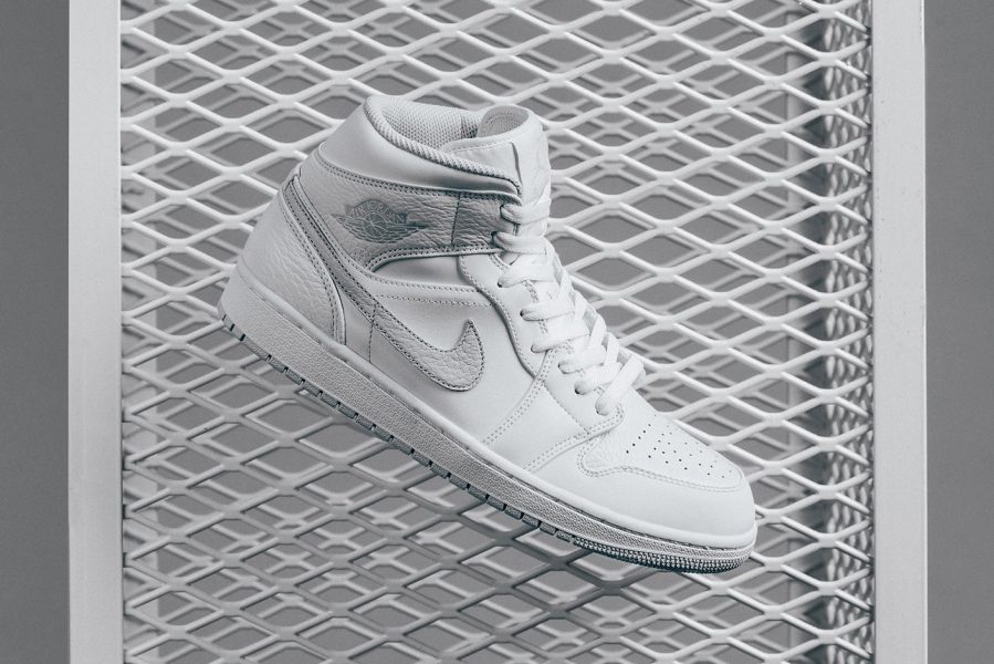 jordan 1 platinum white