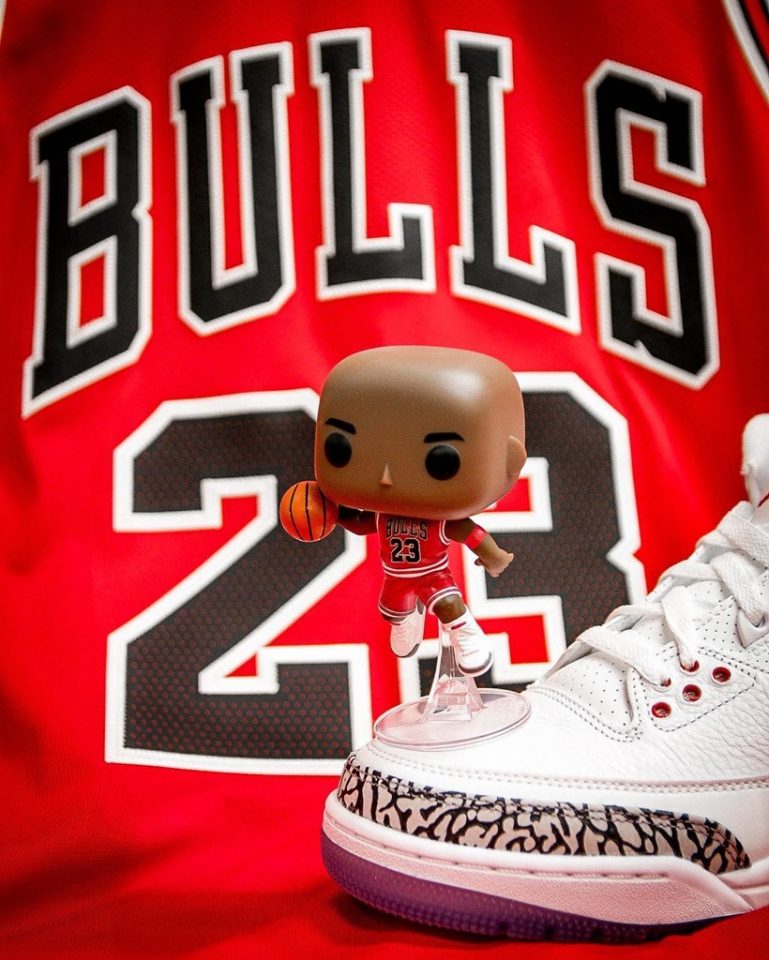 footlocker exclusive michael jordan funko pop