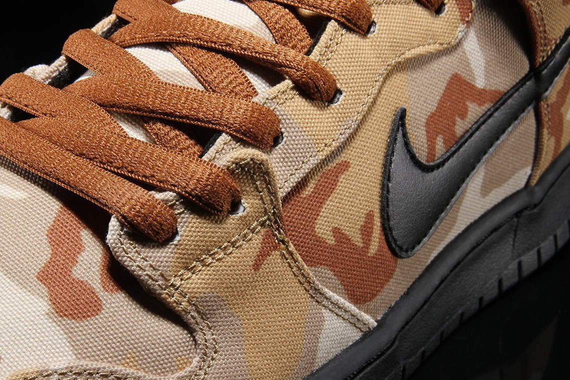 nike-sb-desert-camo close