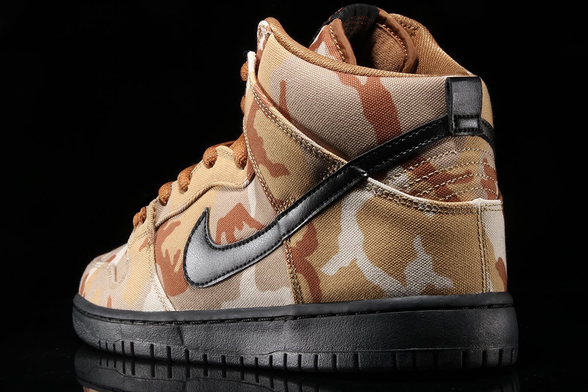 nike-sb-desert-camo heel