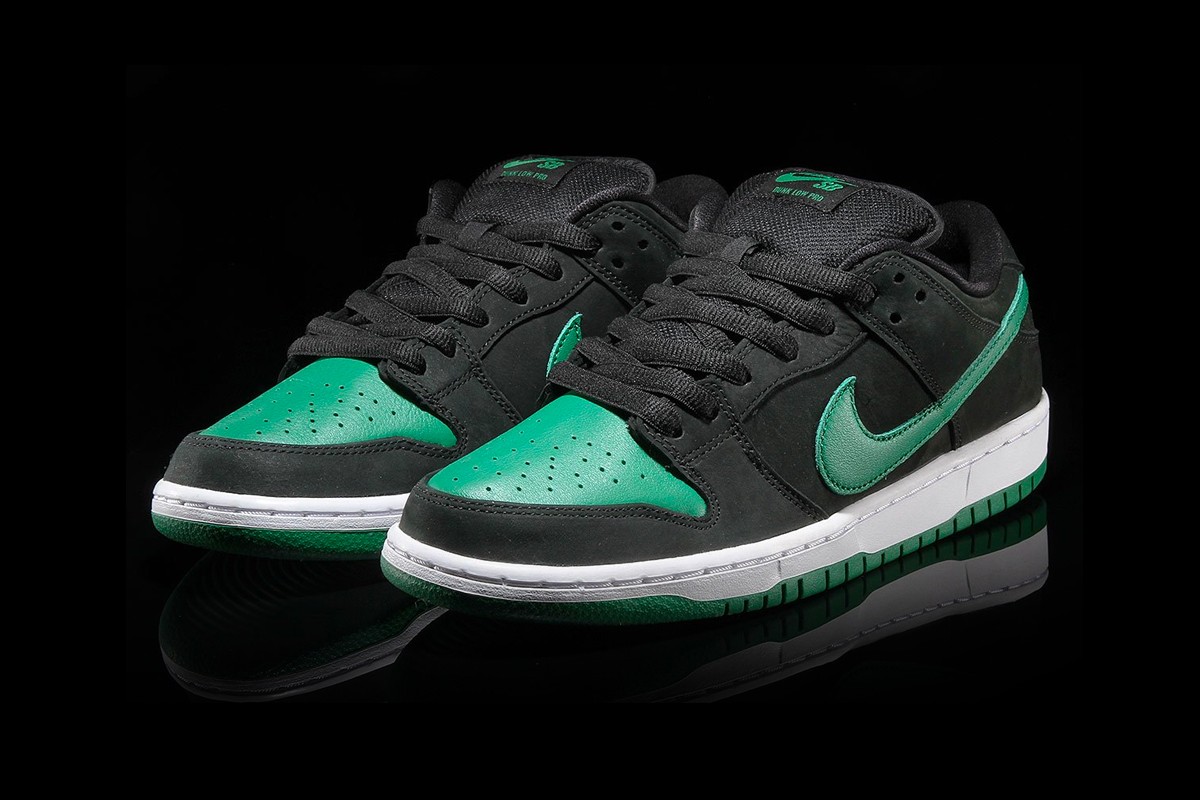 nike-sb-dunk-pro-pine-green pair