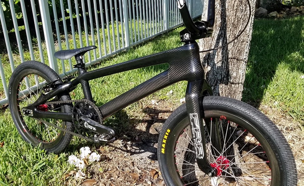 g2 Prototype carbon frame