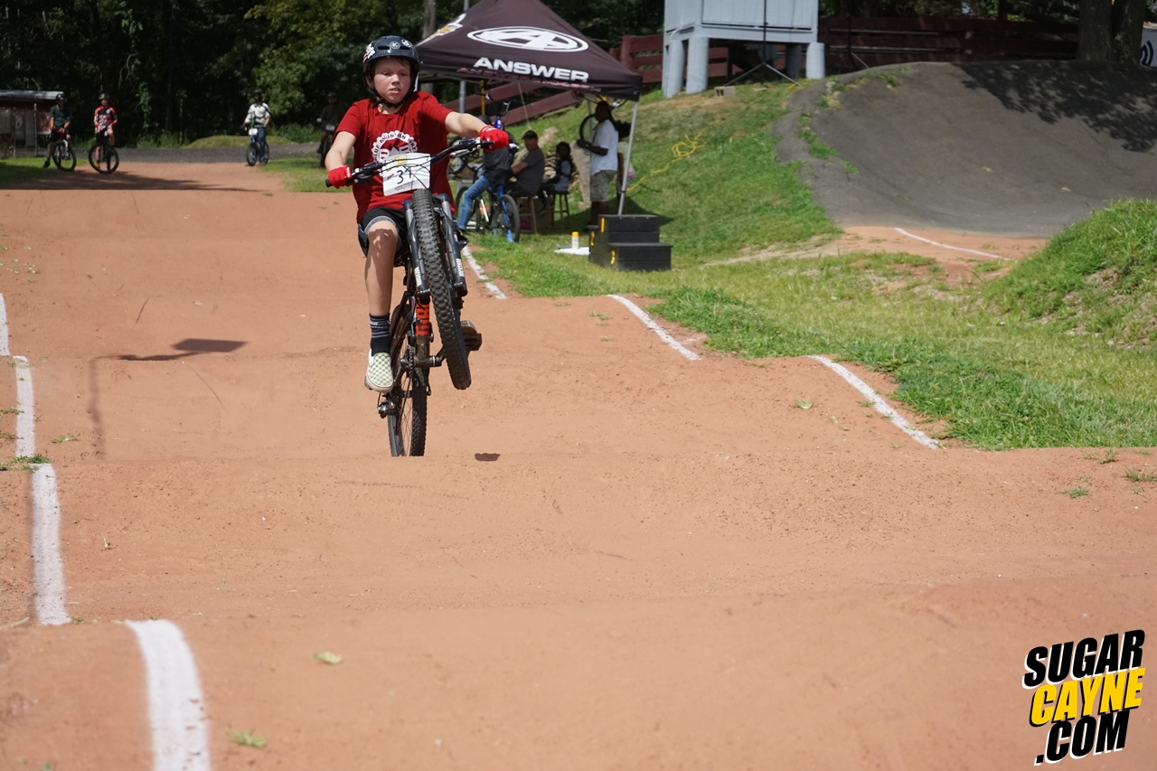 Gavin Callan, bike life wheelie