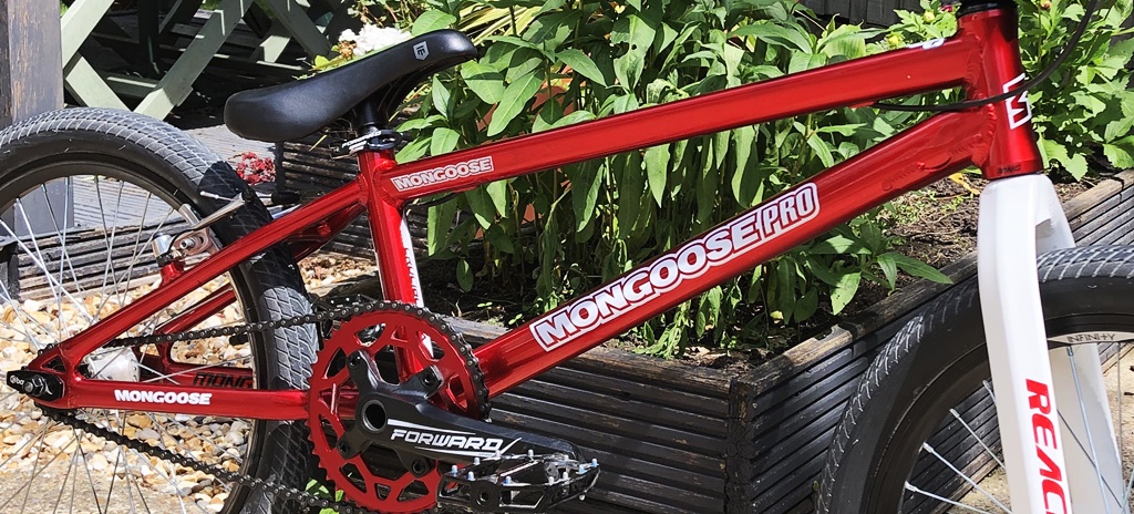 mongoose title pro, red bmx bike