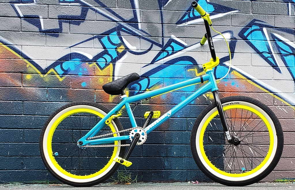 Sunday Soundwave bmx bike