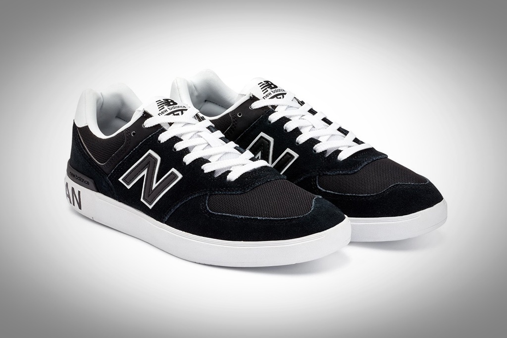 new balance sneakers black