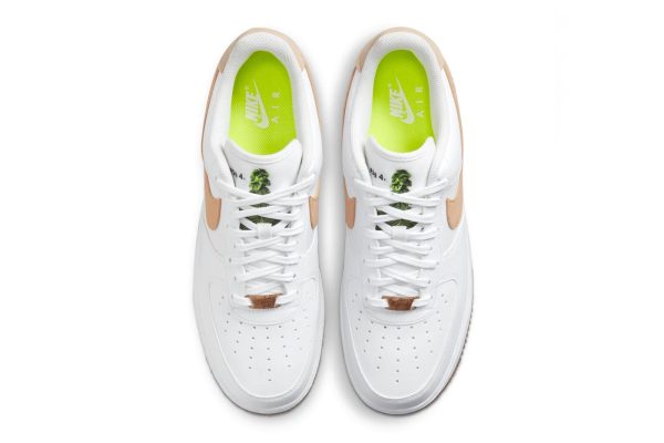 himalayan rhubarb nike