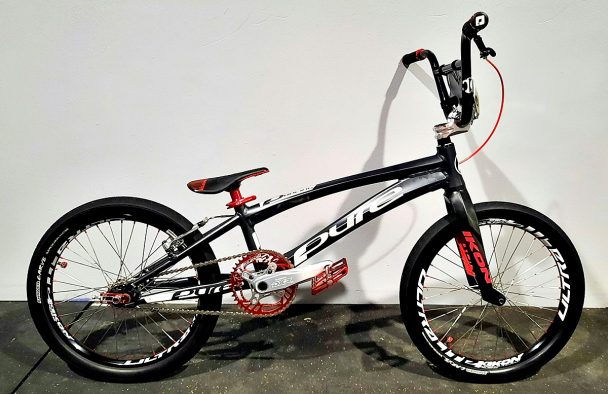 pure v6 bmx bike
