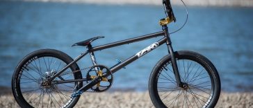 2022 standard 125r xl black gold