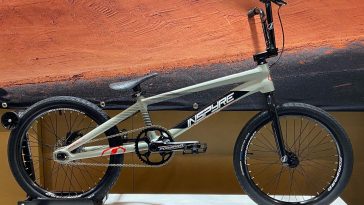 inspyre Evo Disc BMX Racing bike