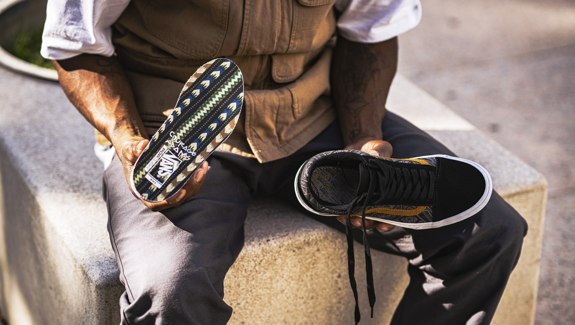 Old Skool COLOR THEORY BITTER CHOCOLATE - unisex sneakers - VANS