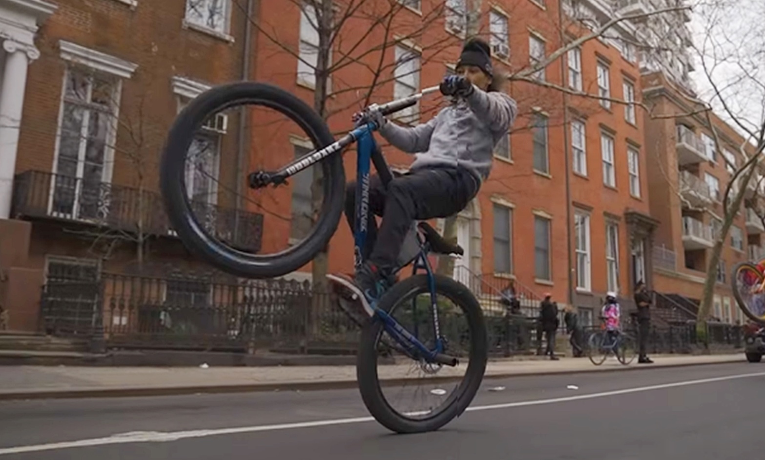 obloxkz wheelie