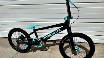 powerlite 2023 BMX bike