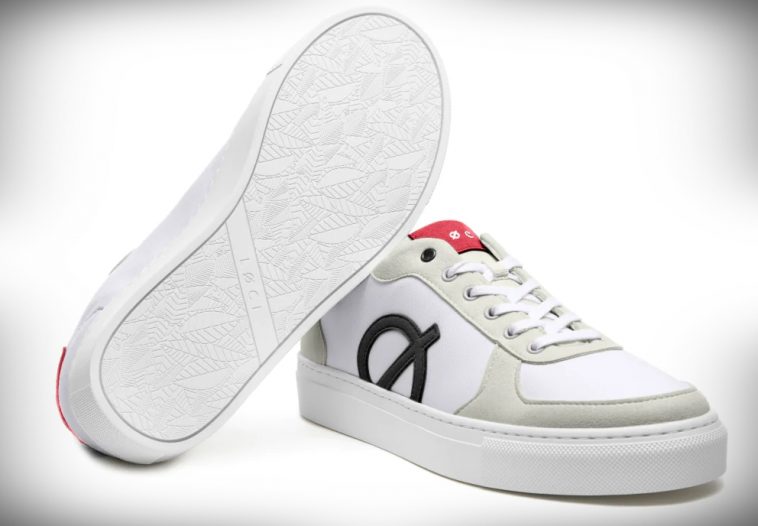 LOCI Classic White/Maroon/Blue