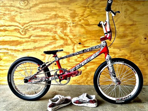 redline carbon bmx