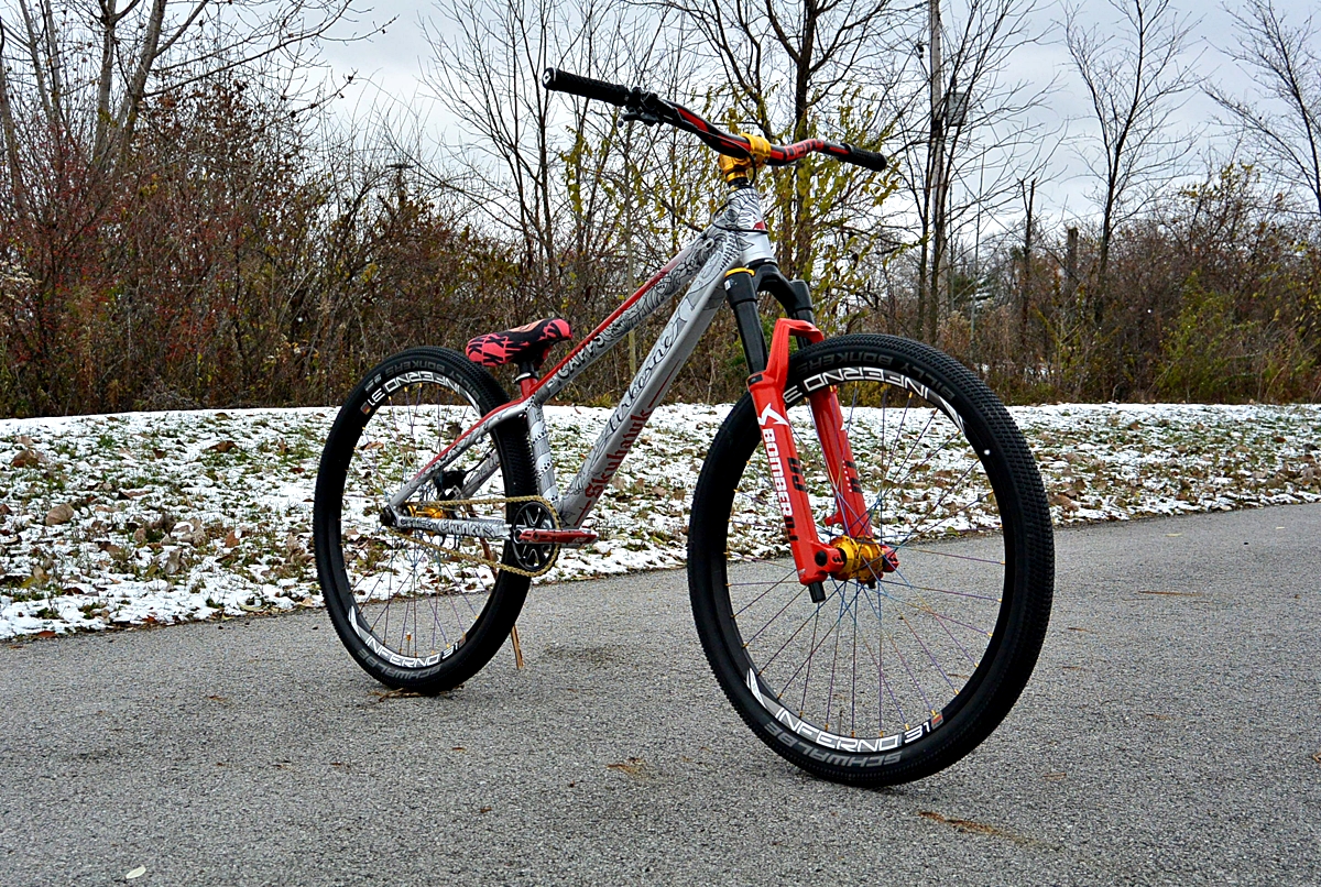 Custom Airborne Skyhawk Dirt jumper