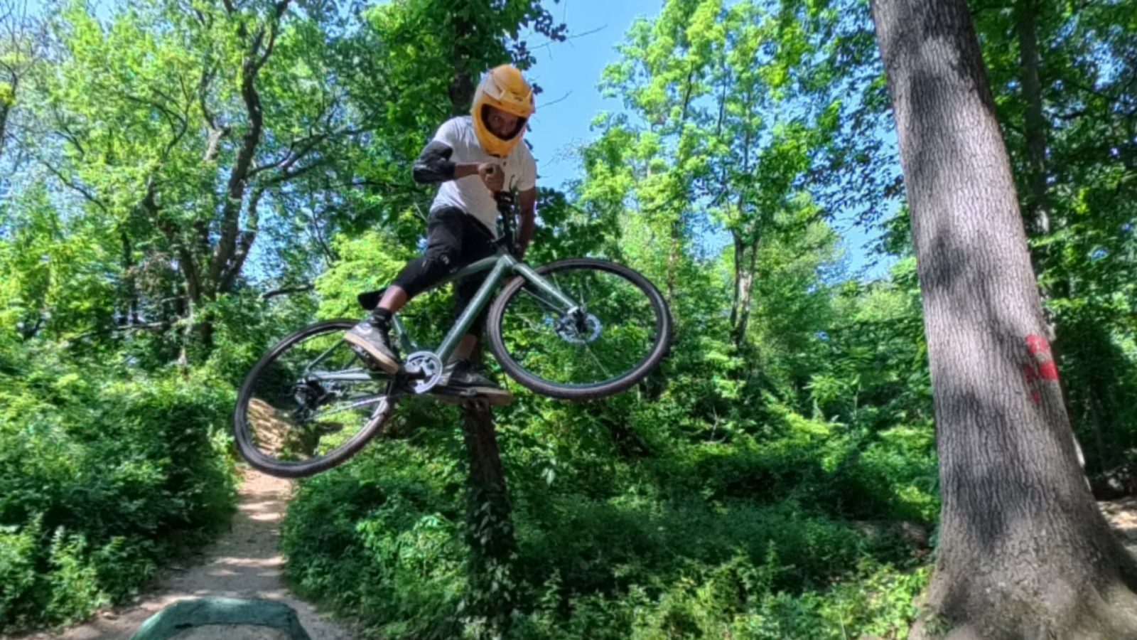 Ozark Trail Gravel Bike Dirt Jumping