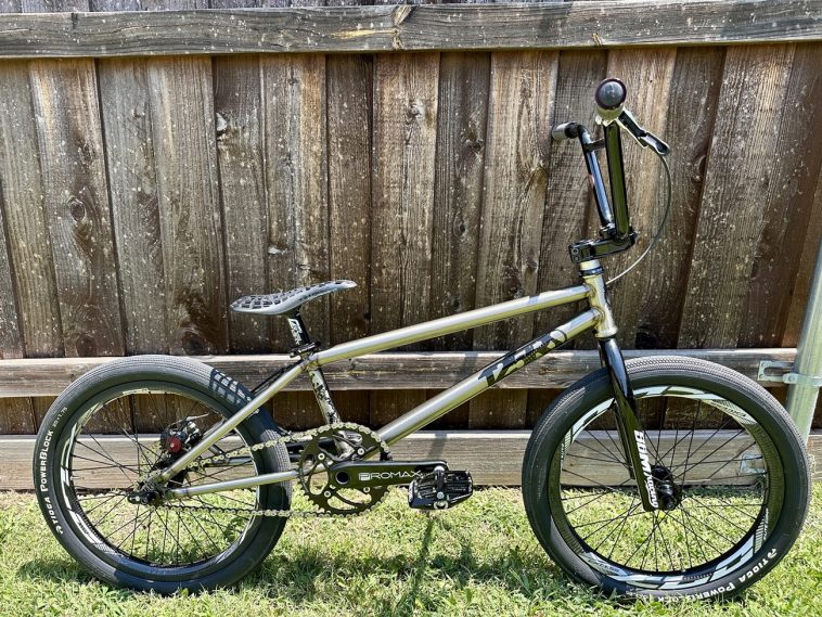Standard 125r Raw