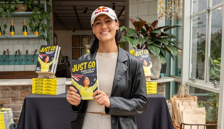 Saya Sakakibara Just Go