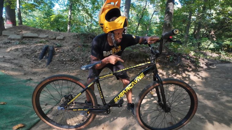 Jetline Trails Sweep Up