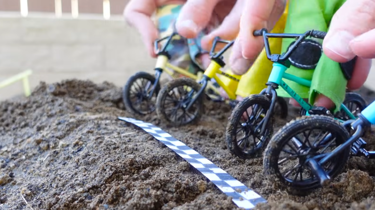 BMX Finger Race